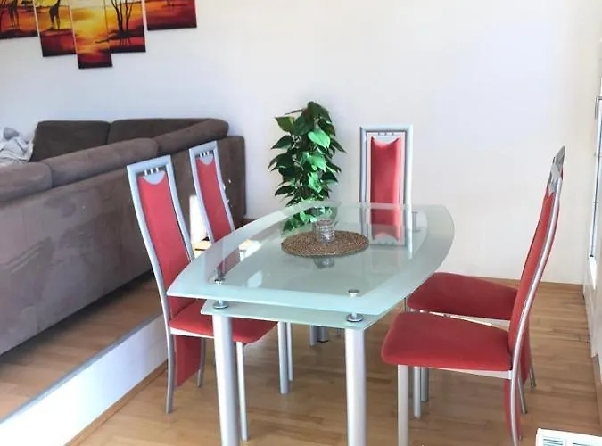 Apartmán Bright With A Free Parking Garage @ Wienerberg Vídeň